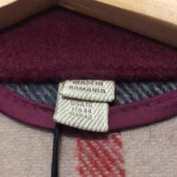 SOLD- Authentic Brand new with tag Burberry Brit purple wool jacket - Picture 8 of 10